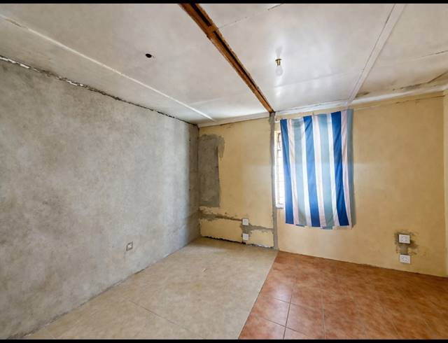4 BEDROOM HOUSE FOR SALE IN SEBOKENG ZONE 3